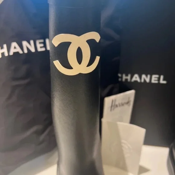 CHANEL Black Ankle Boots with Cream Logo - Picture 6 of 6
